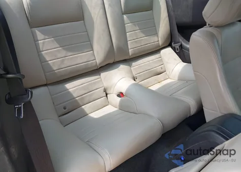 2014 Ford Mustang V6 Premium из США, поврежденный, VIN 1ZVBP8AM6E5334545